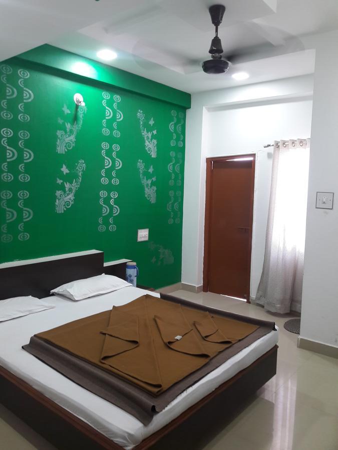 Hotel Sahara Palace Bhuj Dış mekan fotoğraf